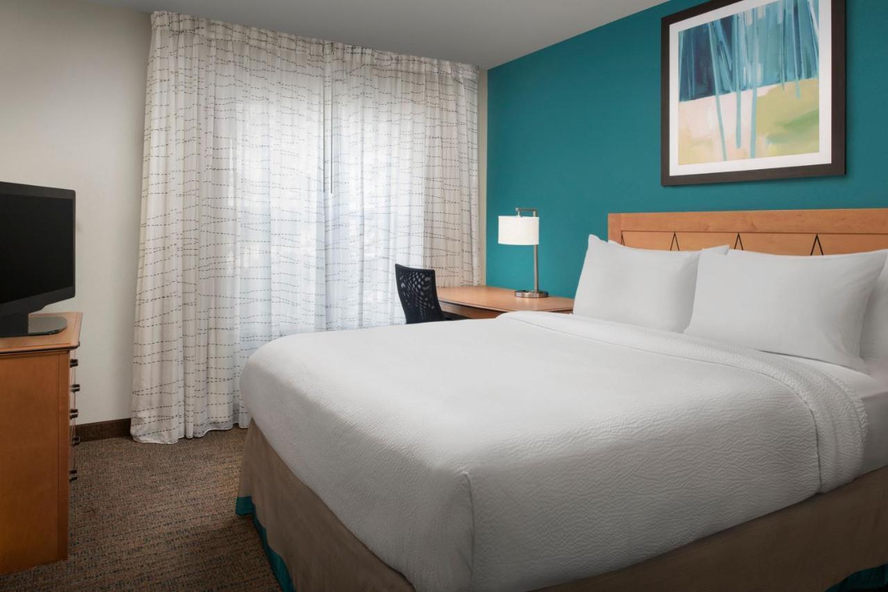 Residence Inn Chico Bagian luar foto