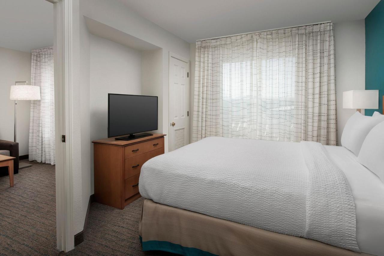 Residence Inn Chico Bagian luar foto