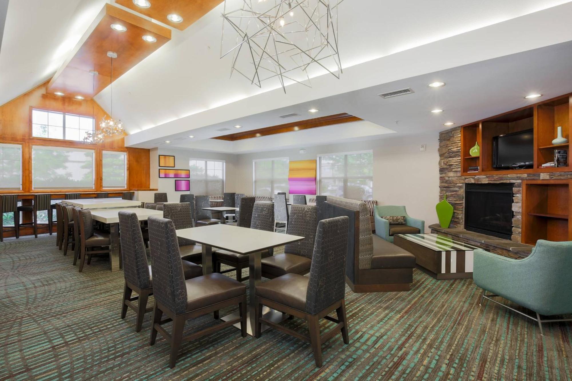 Residence Inn Chico Bagian luar foto