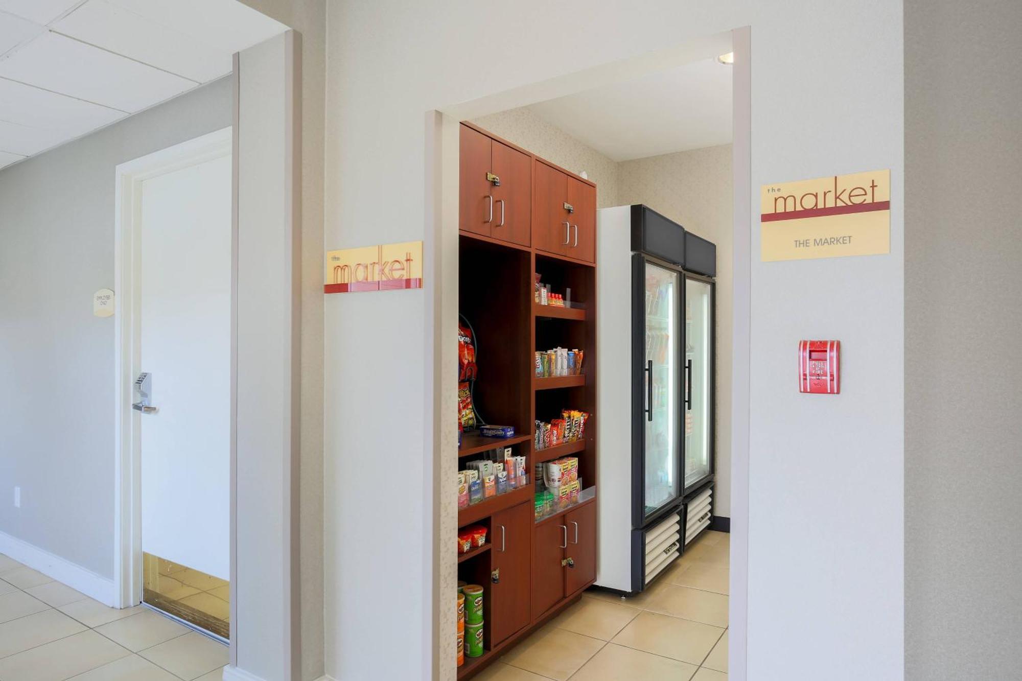 Residence Inn Chico Bagian luar foto